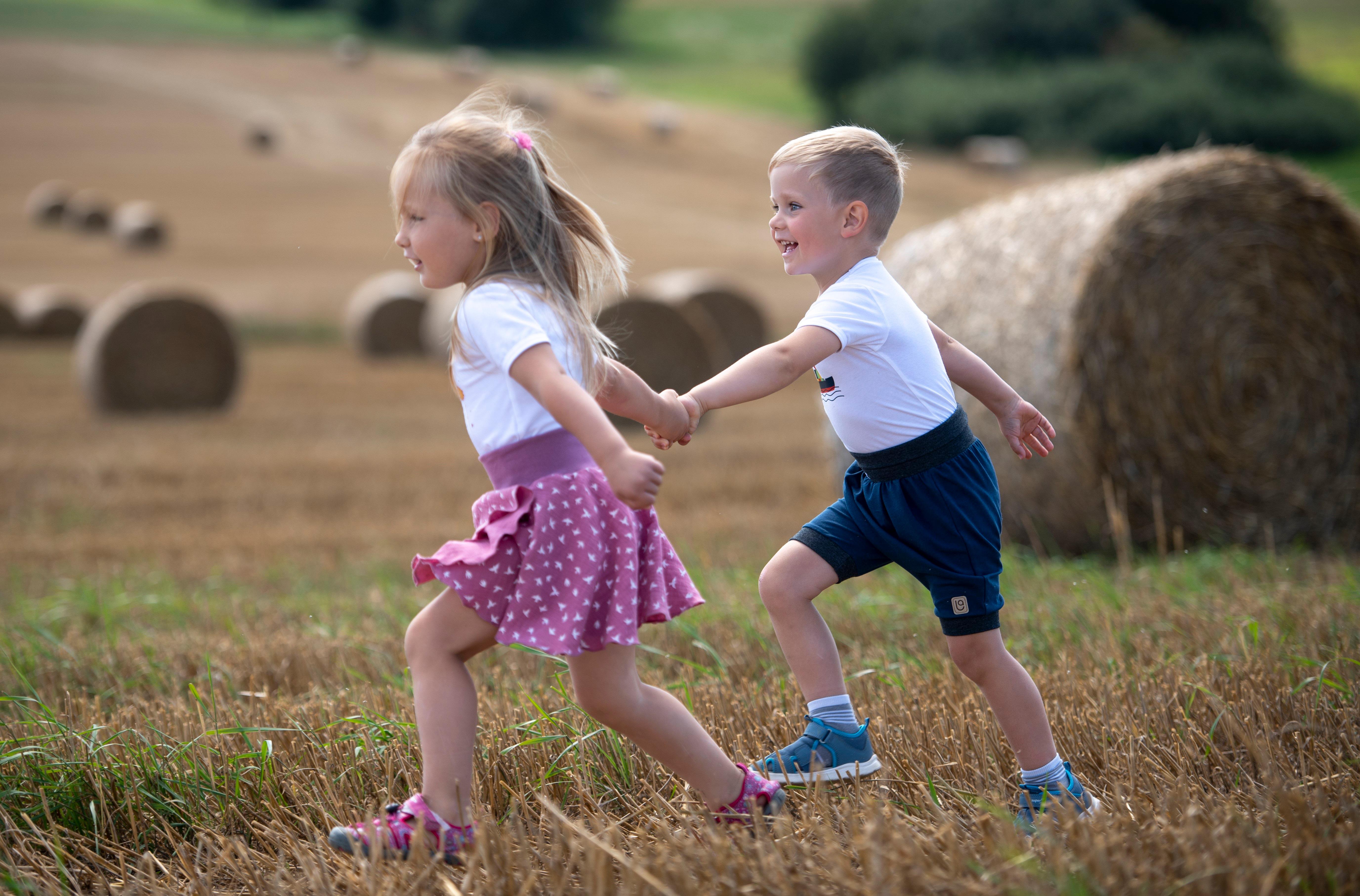 Šortky tenké harémky Outlast® - tm.modrá 98
