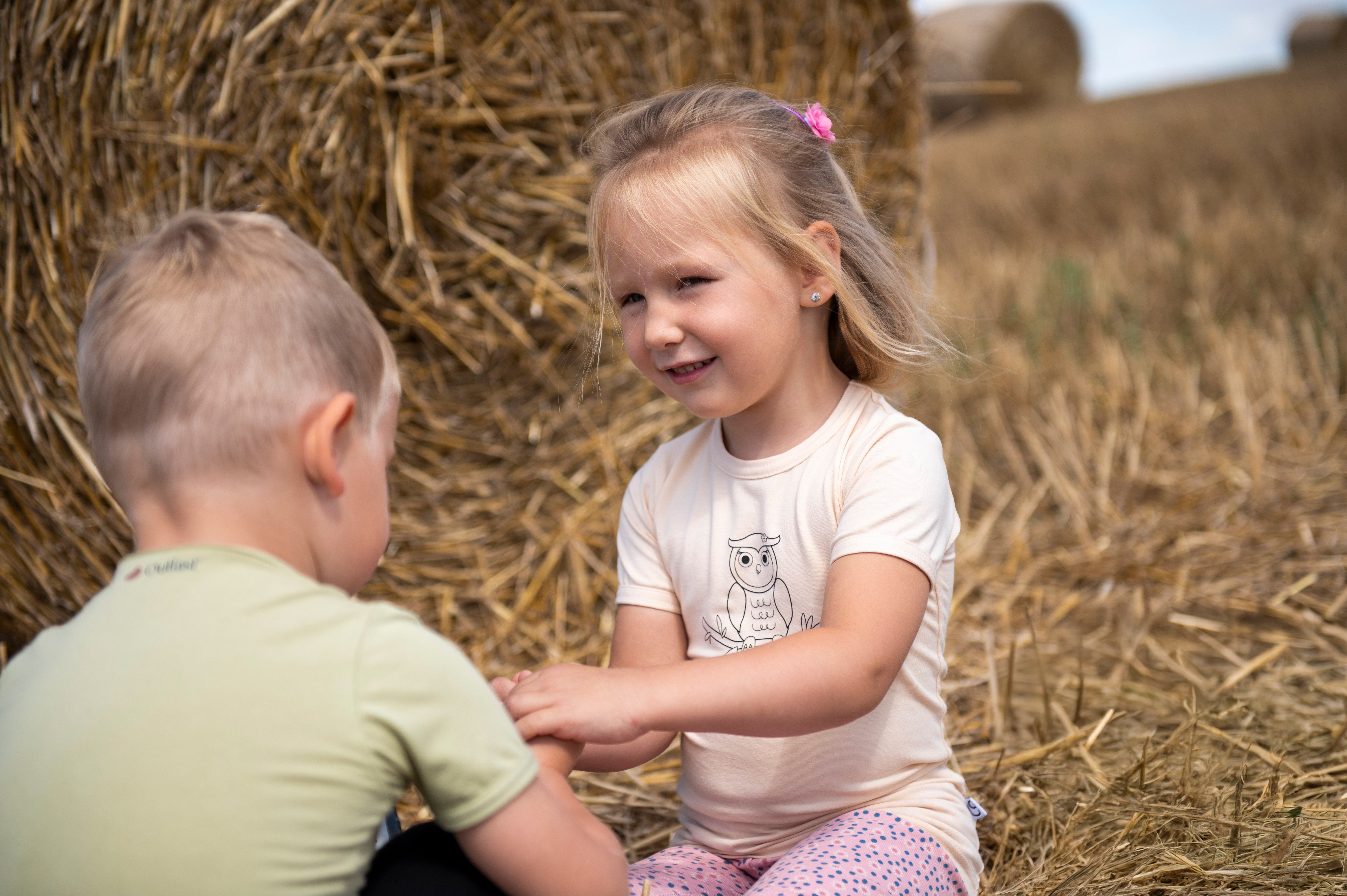 Tričko tenké KR obrázek Outlast® - sv.meruňková 92