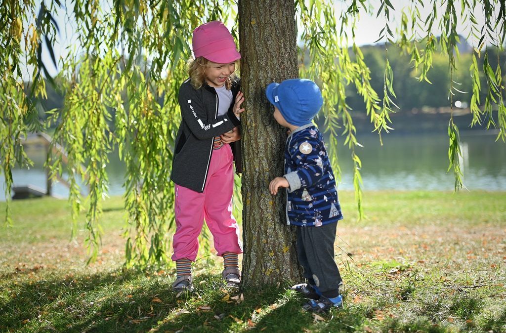 Kšiltovka tenká Outlast® - tm.růžová 2 | 39-41 cm