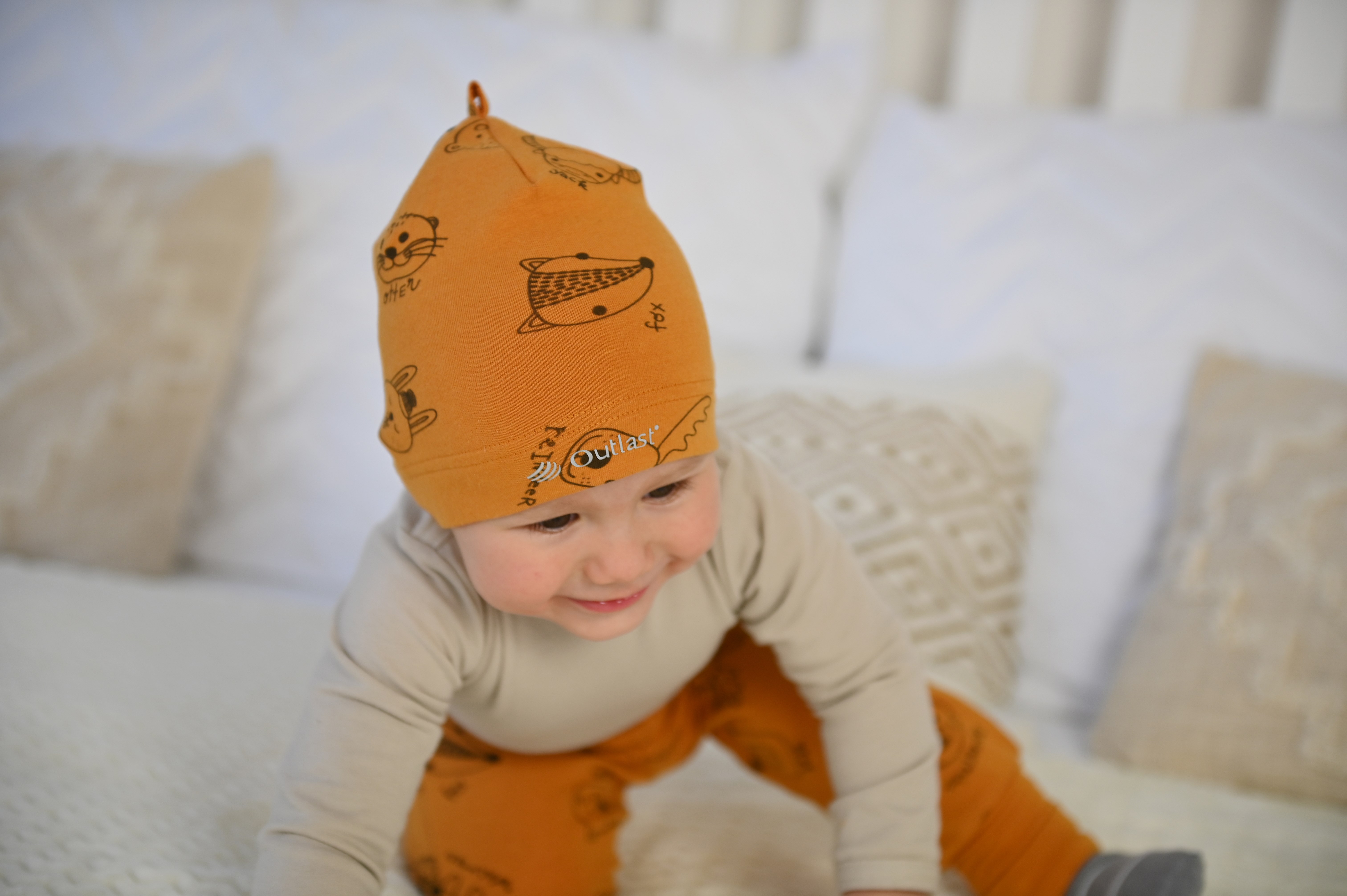 Čepice smyk natahovací TISK Outlast ® - medová zvířátka 6 | 54-57 cm