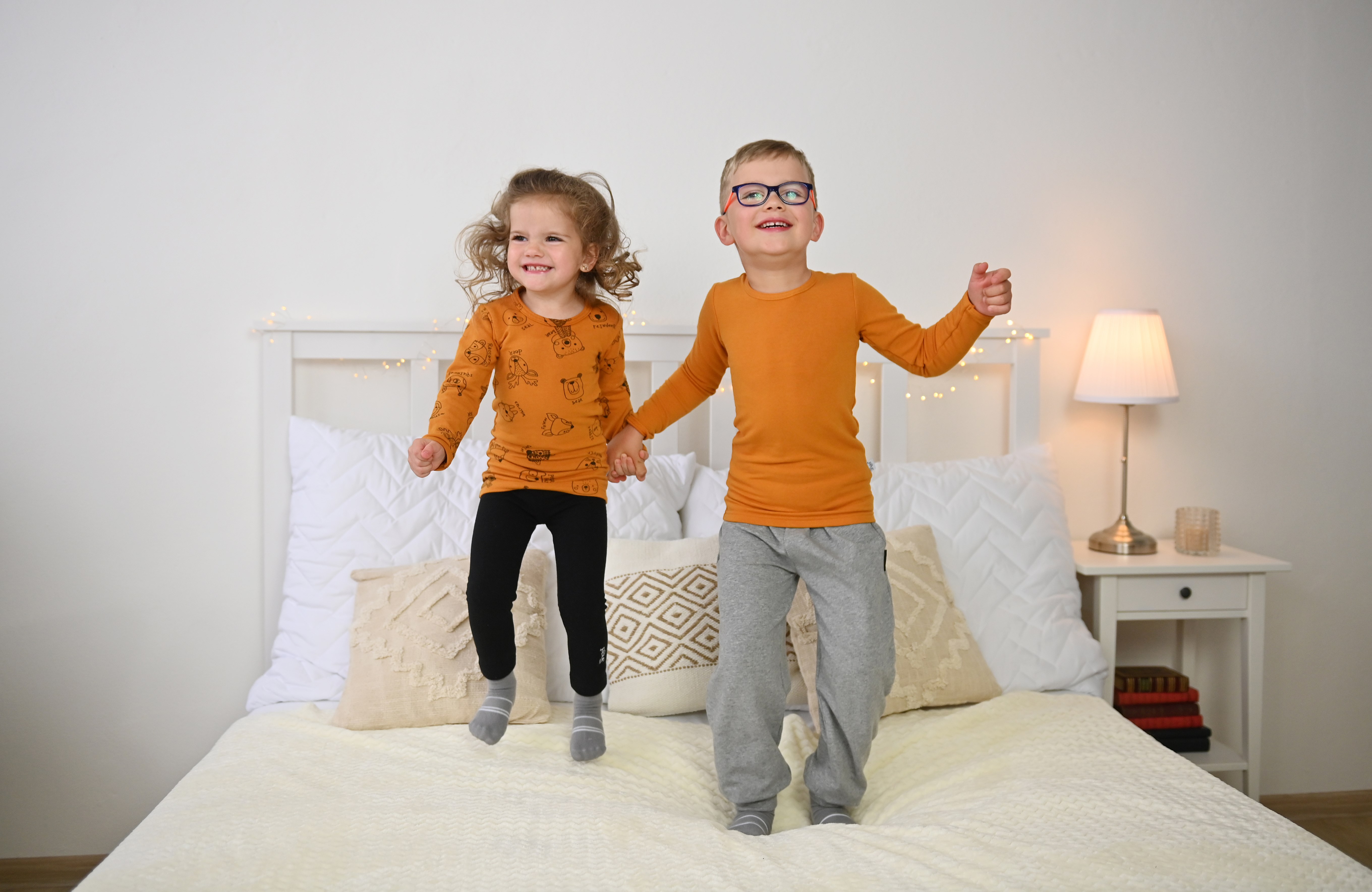 Tričko smyk DR TISK Outlast® - medová zvířátka 128