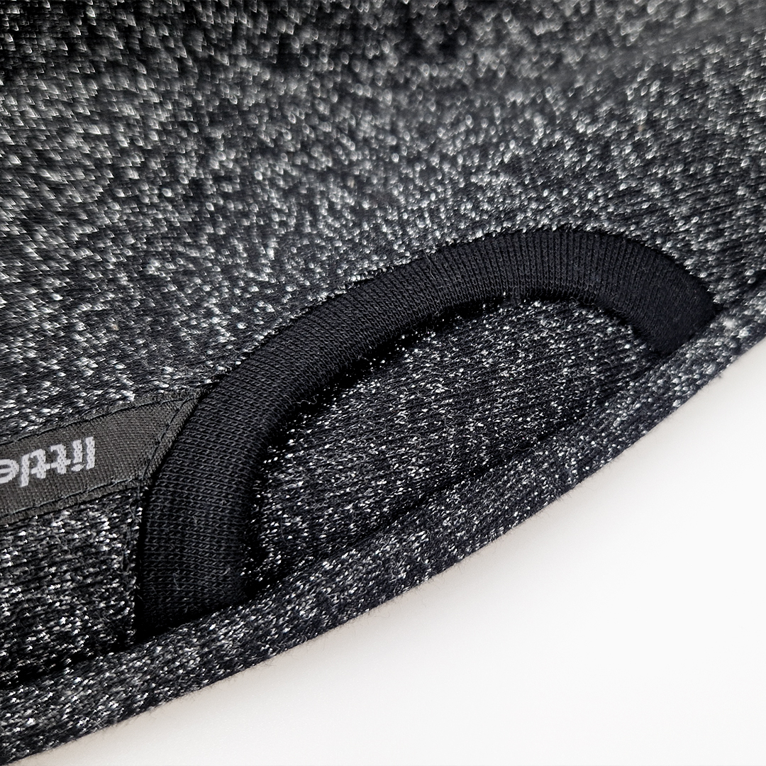 Šaty mikinové hřejivé - černá lesk 122