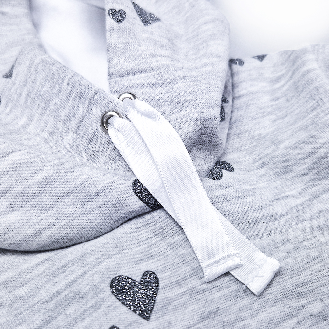 Šaty mikinové - šedý melír srdce lesk 122