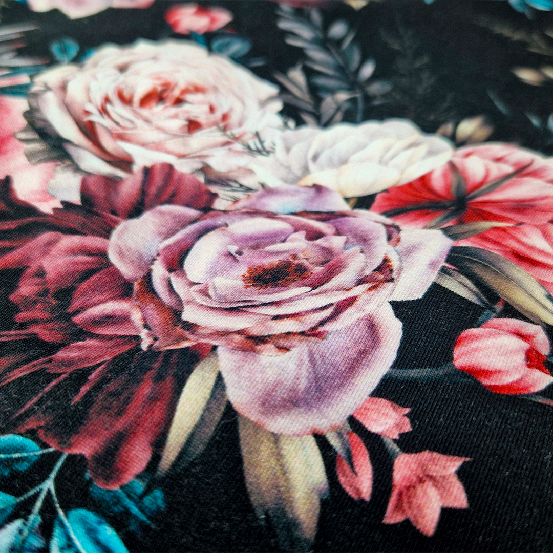 Šaty mikinové - černá květy 92