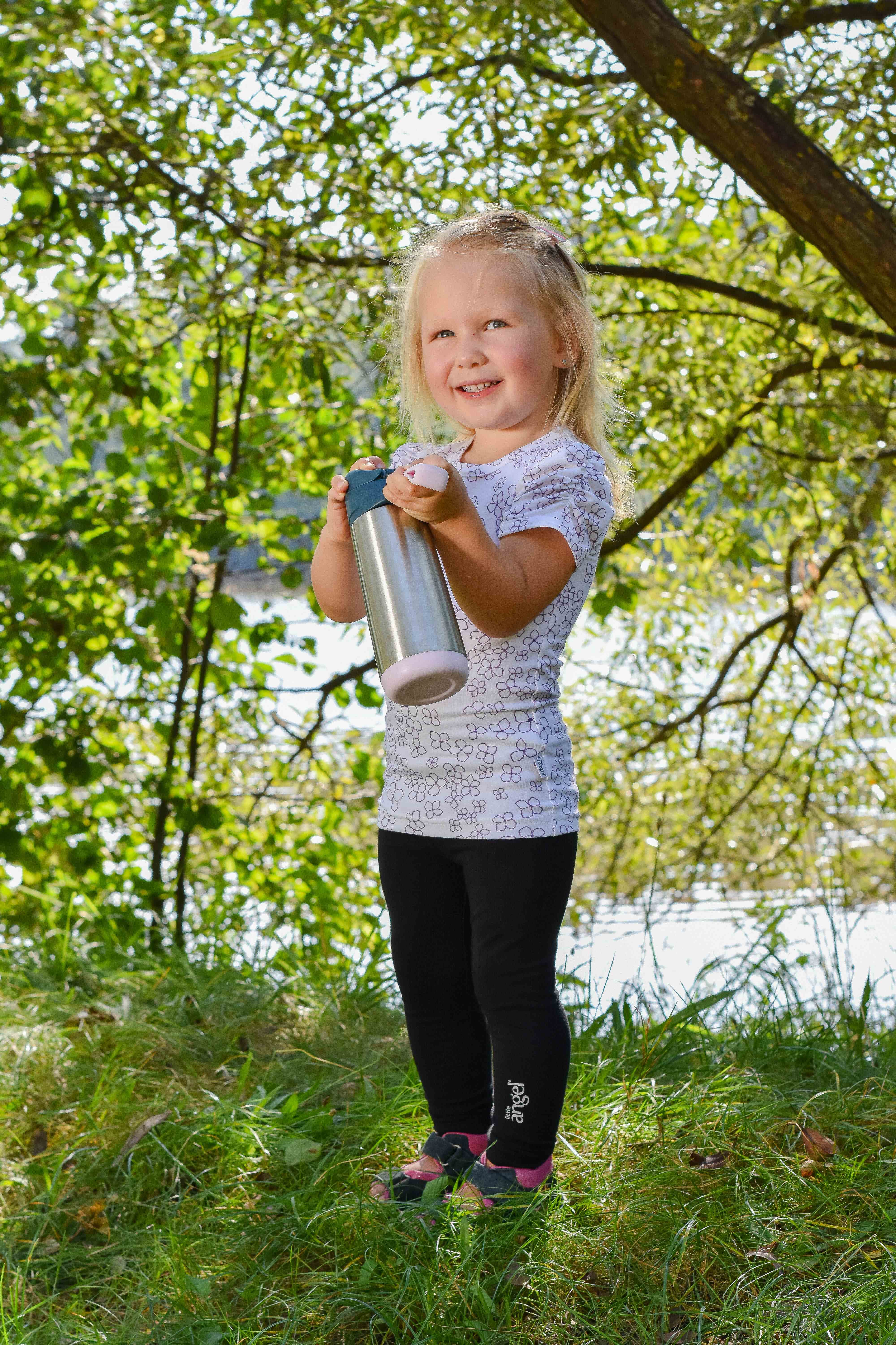 Tričko dívčí tenké TISK KR Outlast® - bílá kytičky 116