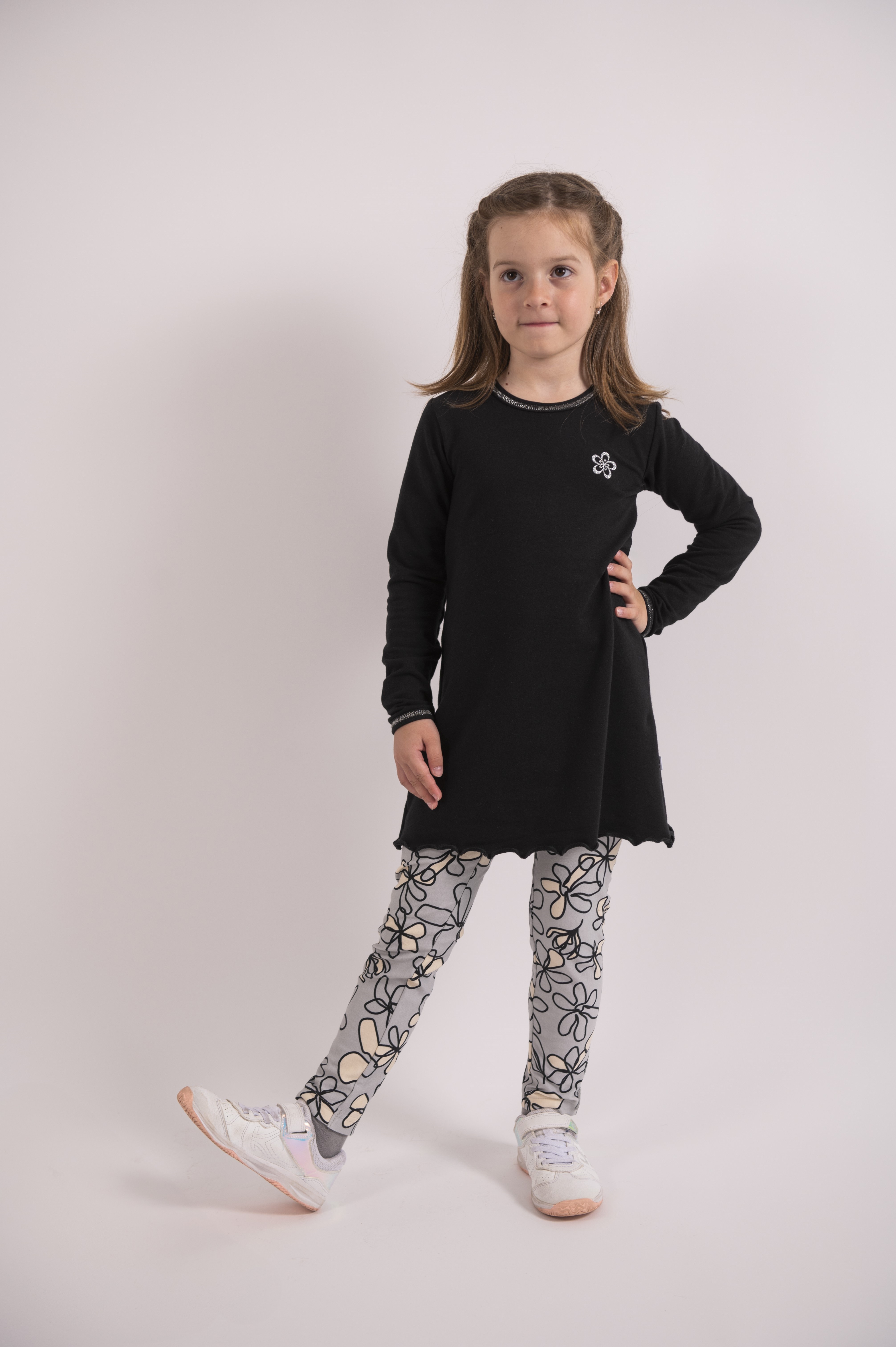 Legíny  - sv.šedá kytky 86