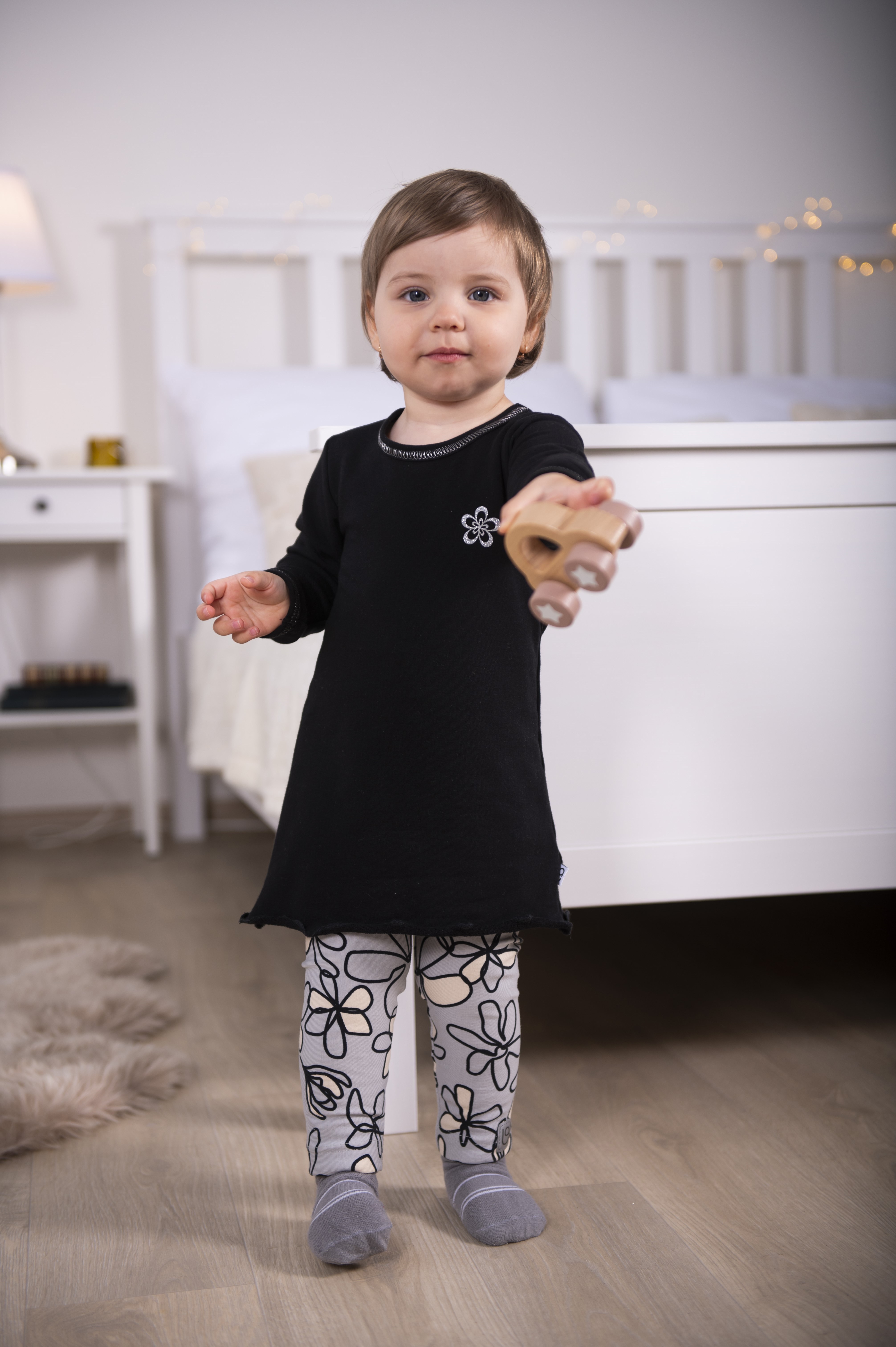 Legíny  - sv.šedá kytky 86