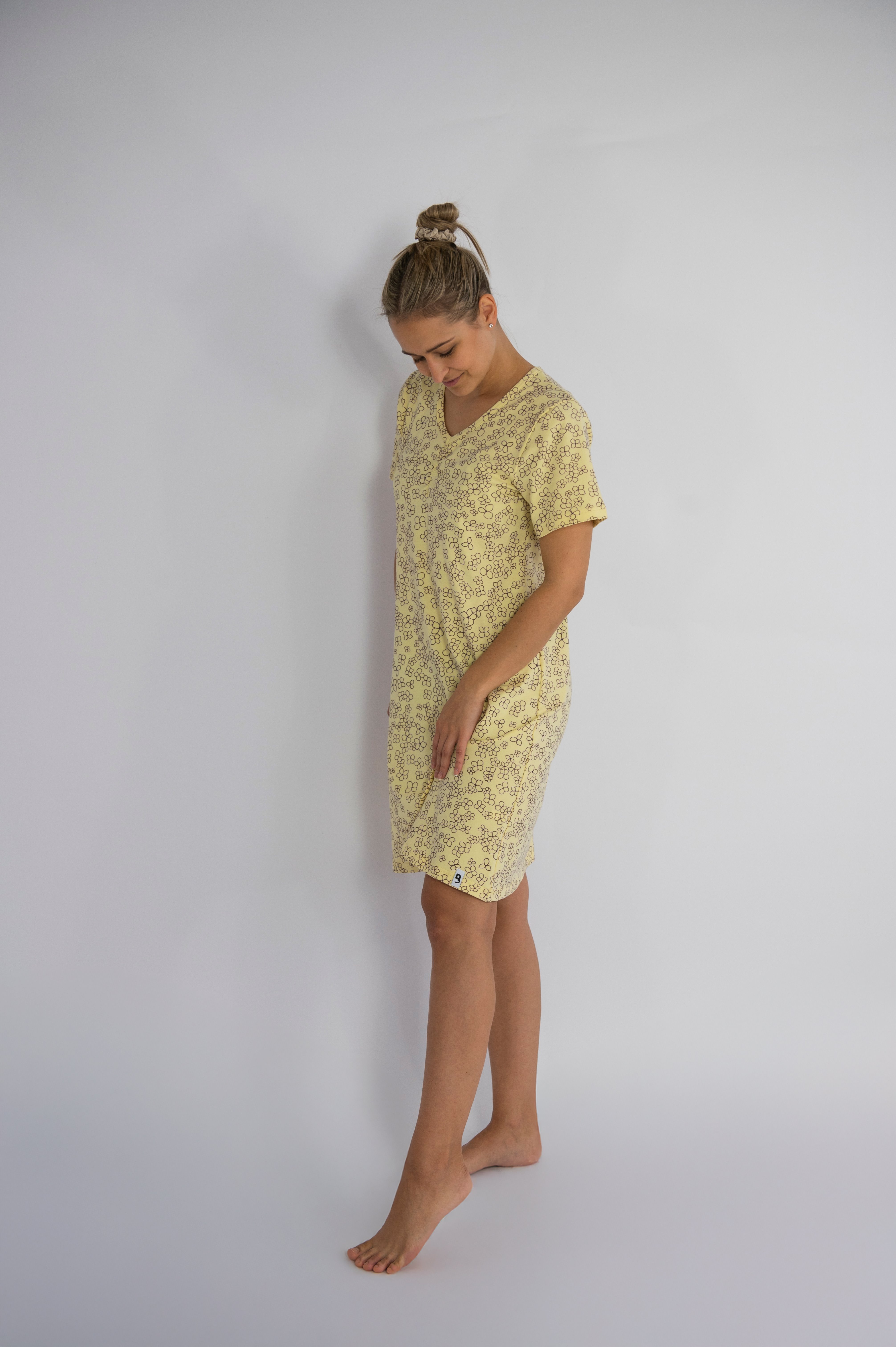 Noční košile TISK KR tenká Outlast® - sv.žlutá kytičky XL